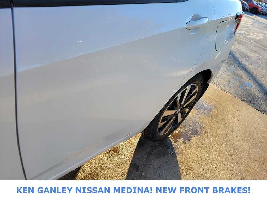 2022 Nissan Versa 1.6 SR