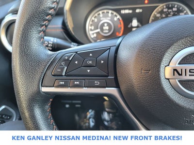 2022 Nissan Versa 1.6 SR