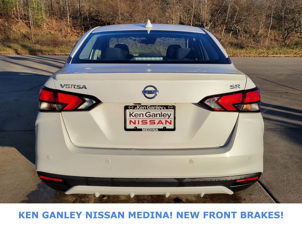2022 Nissan Versa 1.6 SR