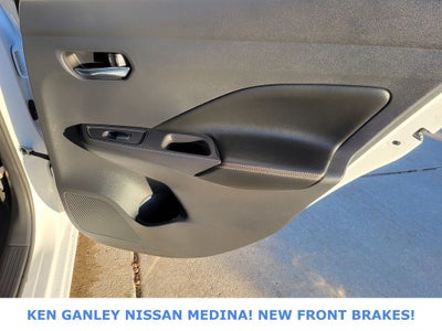 2022 Nissan Versa 1.6 SR