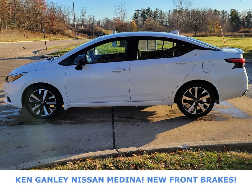 2022 Nissan Versa 1.6 SR