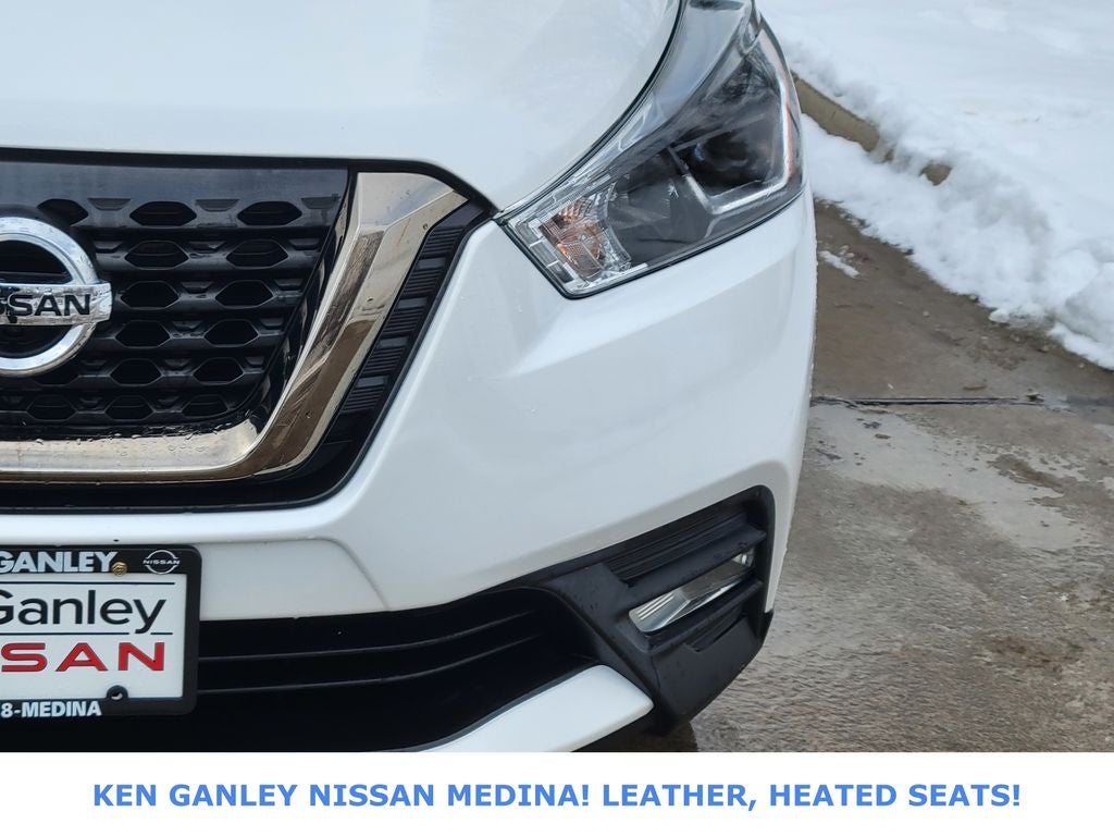 2019 Nissan Kicks SR