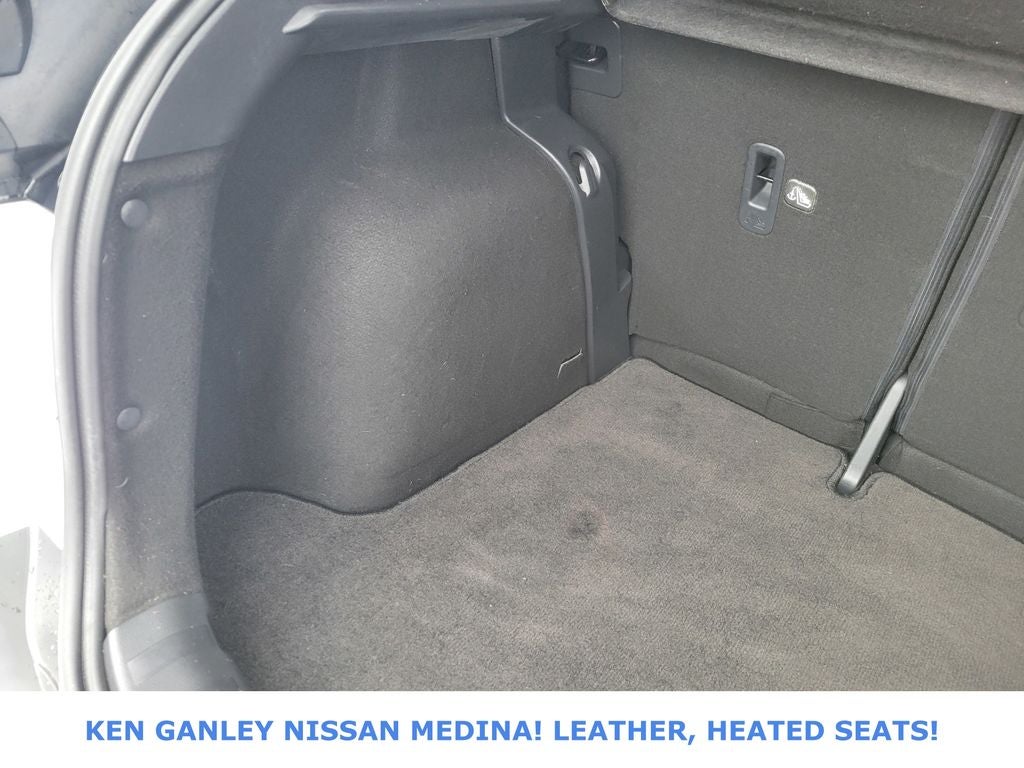 2019 Nissan Kicks SR