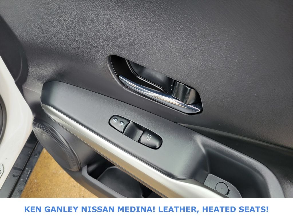 2019 Nissan Kicks SR