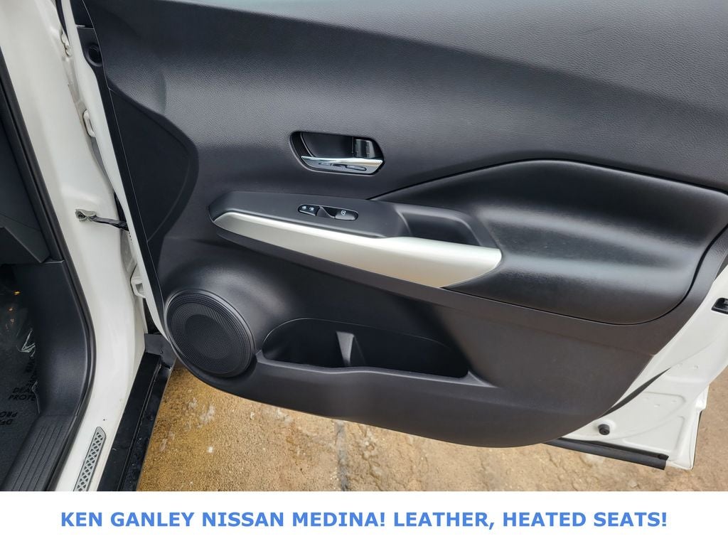 2019 Nissan Kicks SR