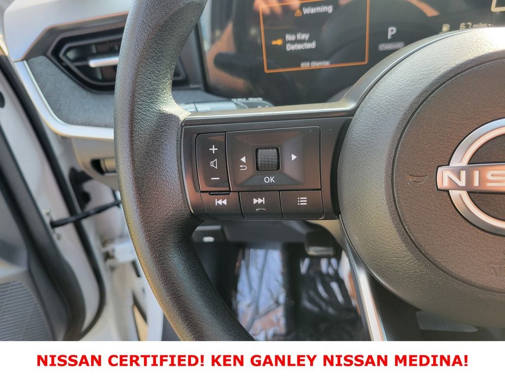 2025 Nissan Kicks SV