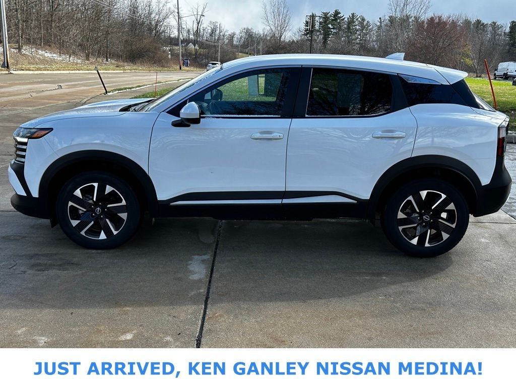 2025 Nissan Kicks SV