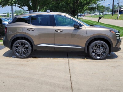 2026 Nissan Kicks SR