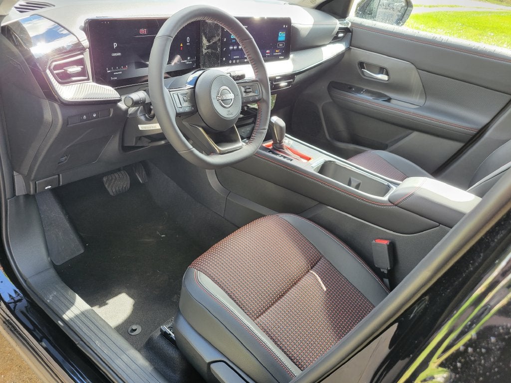 2027 Nissan Kicks SR