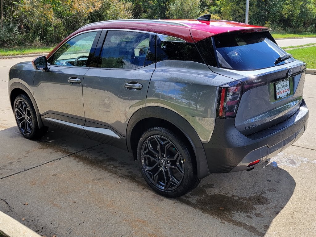 2027 Nissan Kicks SR