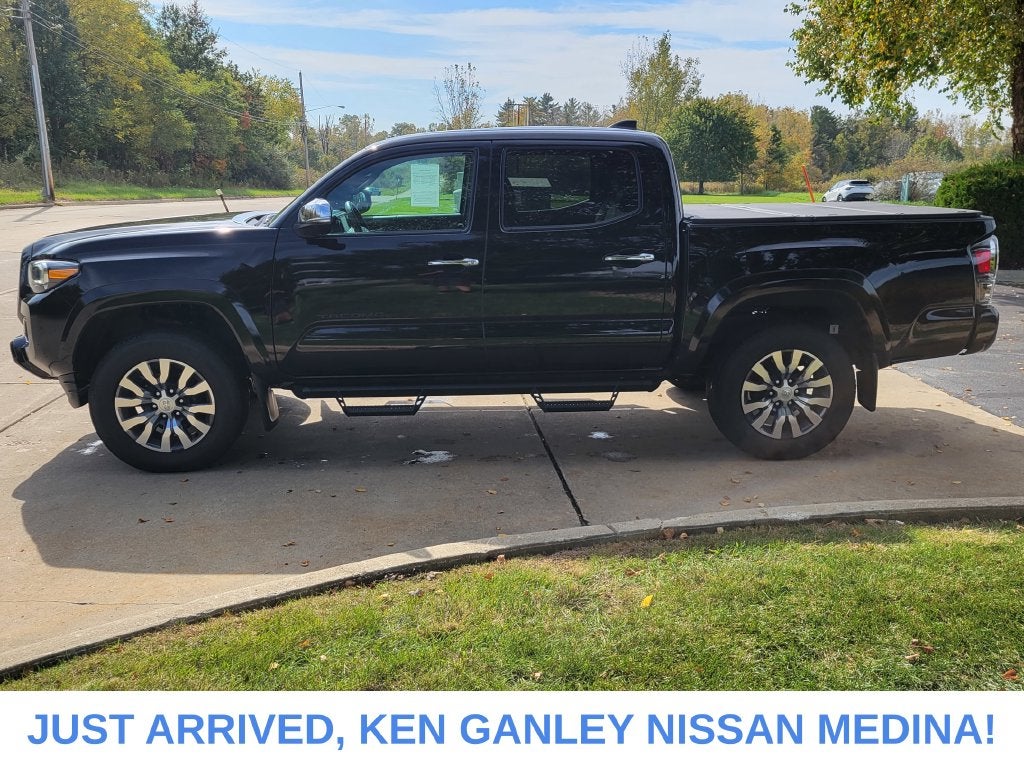 2023 Toyota Tacoma Limited V6