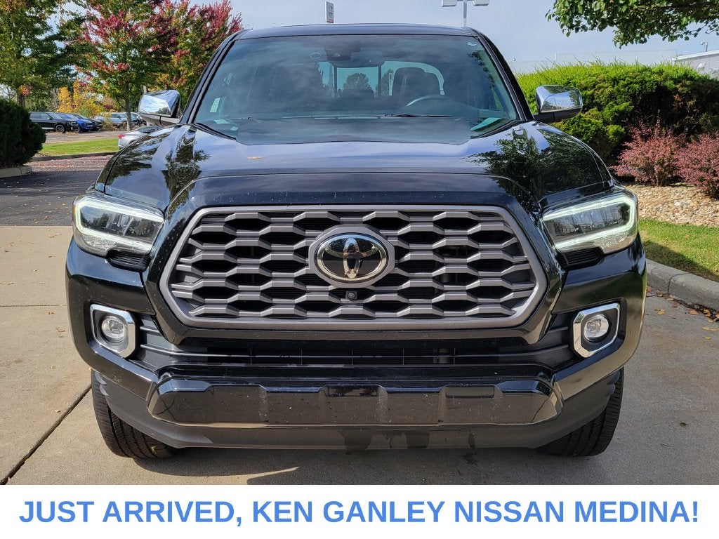 2023 Toyota Tacoma Limited V6