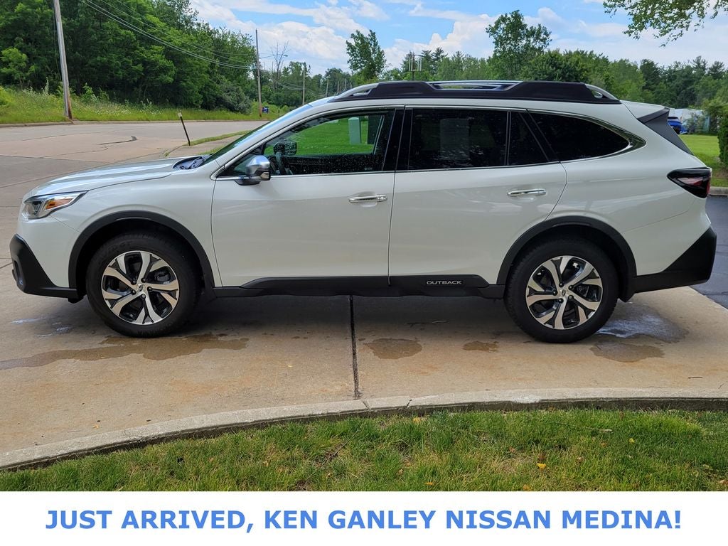 2022 Subaru Outback Touring