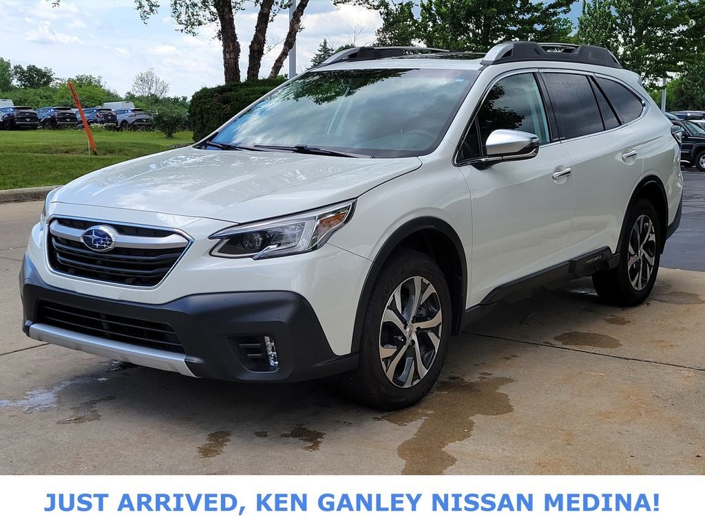 2022 Subaru Outback Touring