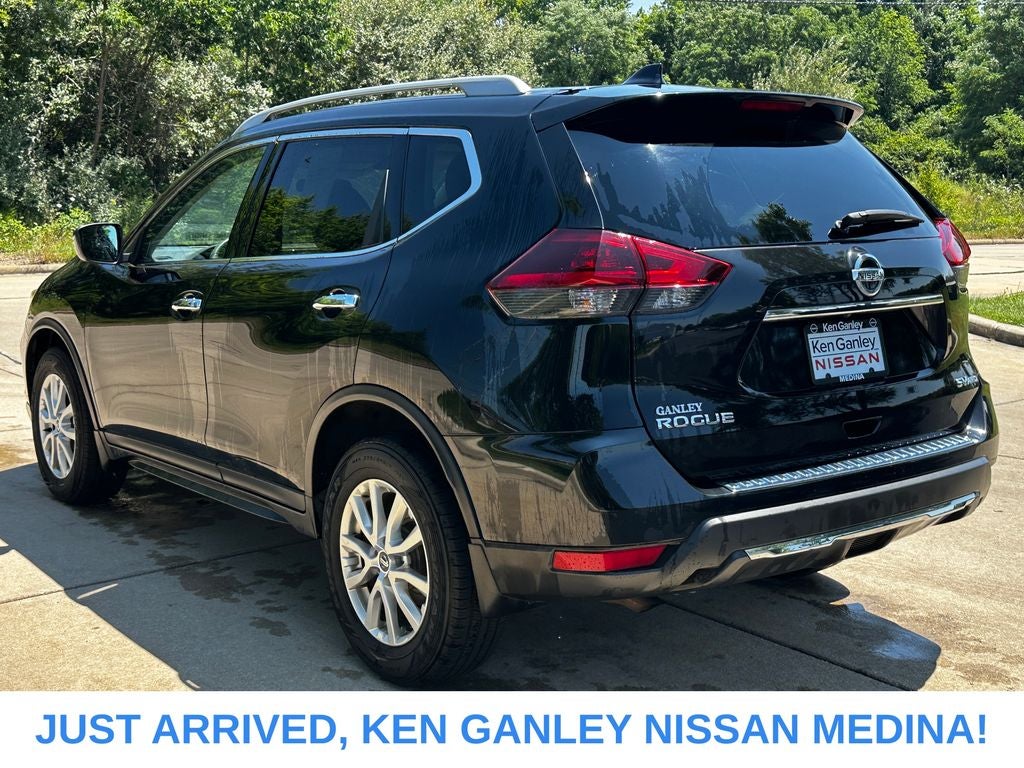 2018 Nissan Rogue SV