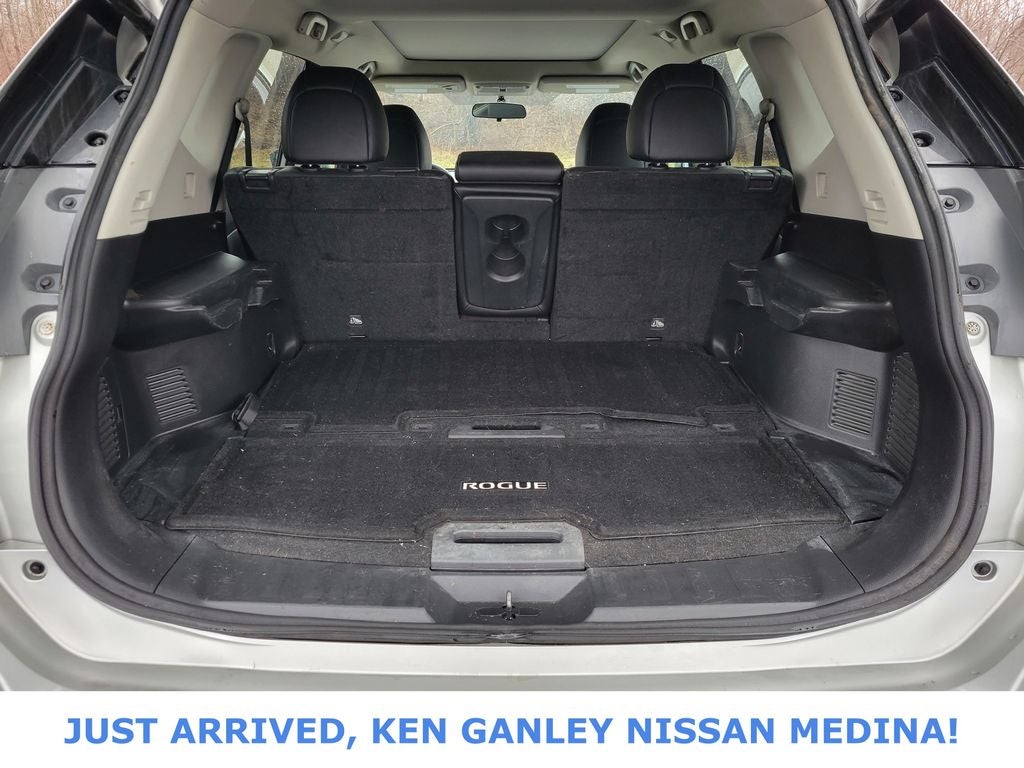 2016 Nissan Rogue SL