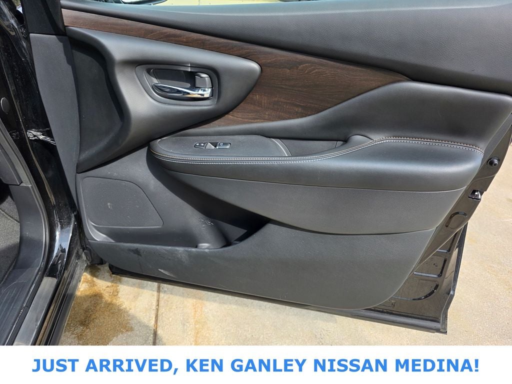 2023 Nissan Murano Platinum