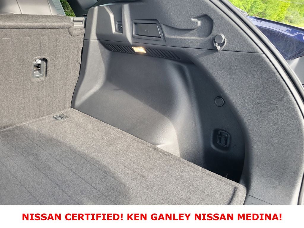 2025 Nissan Murano SV
