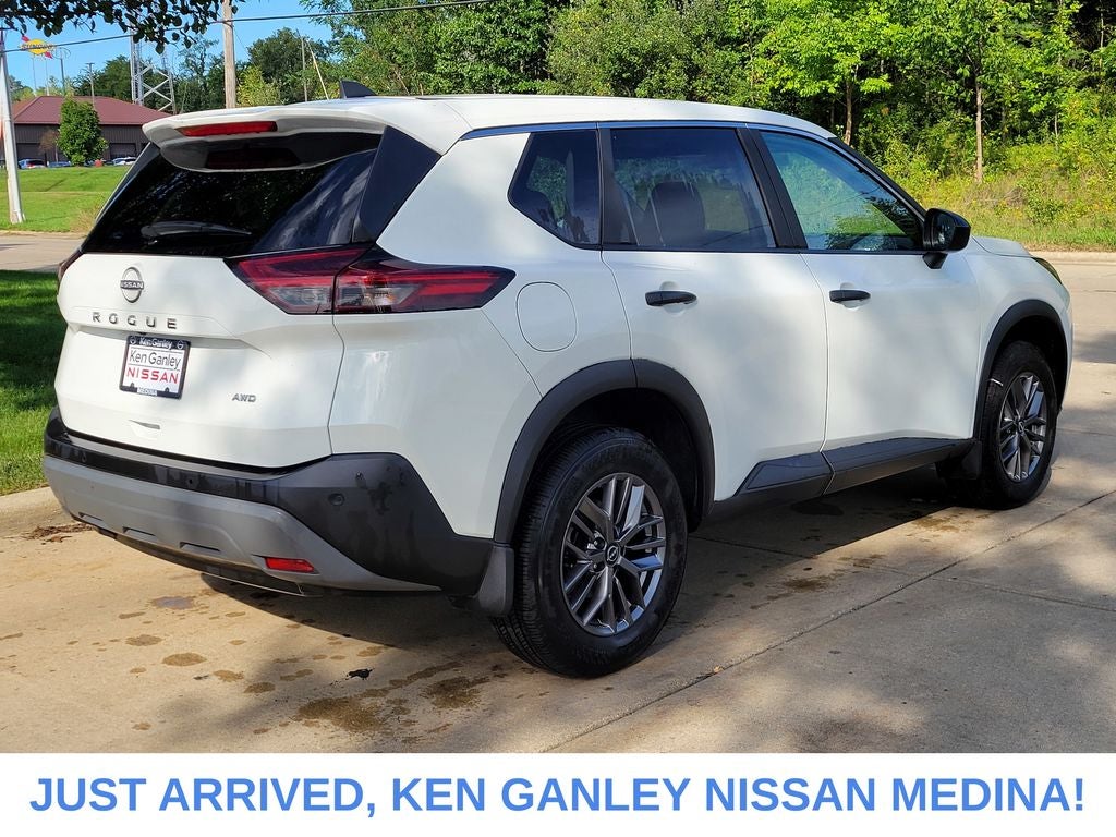 2023 Nissan Rogue S