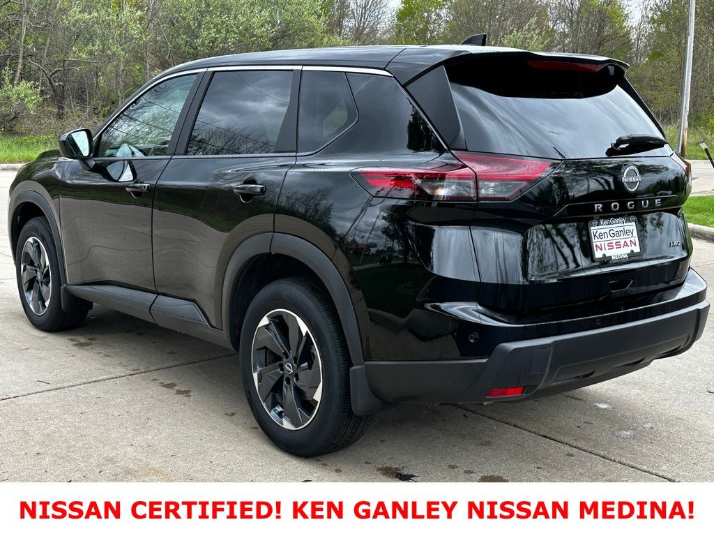 2026 Nissan Rogue SV
