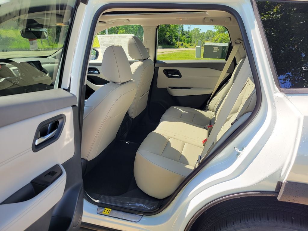 2026 Nissan Rogue Dark Armor™