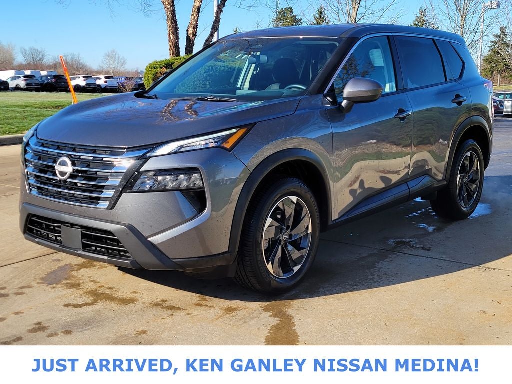 2025 Nissan Rogue SV