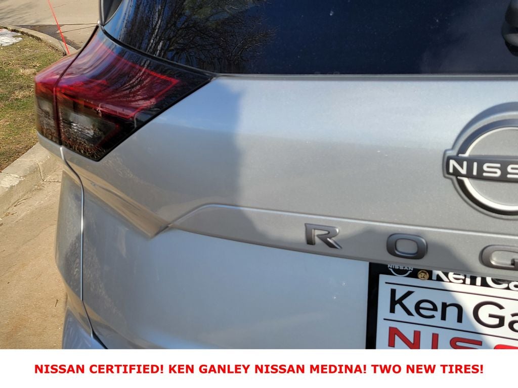 2025 Nissan Rogue SV