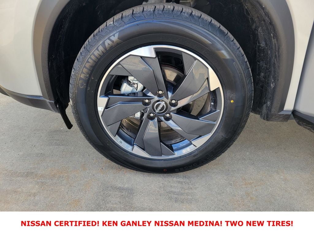 2025 Nissan Rogue SV