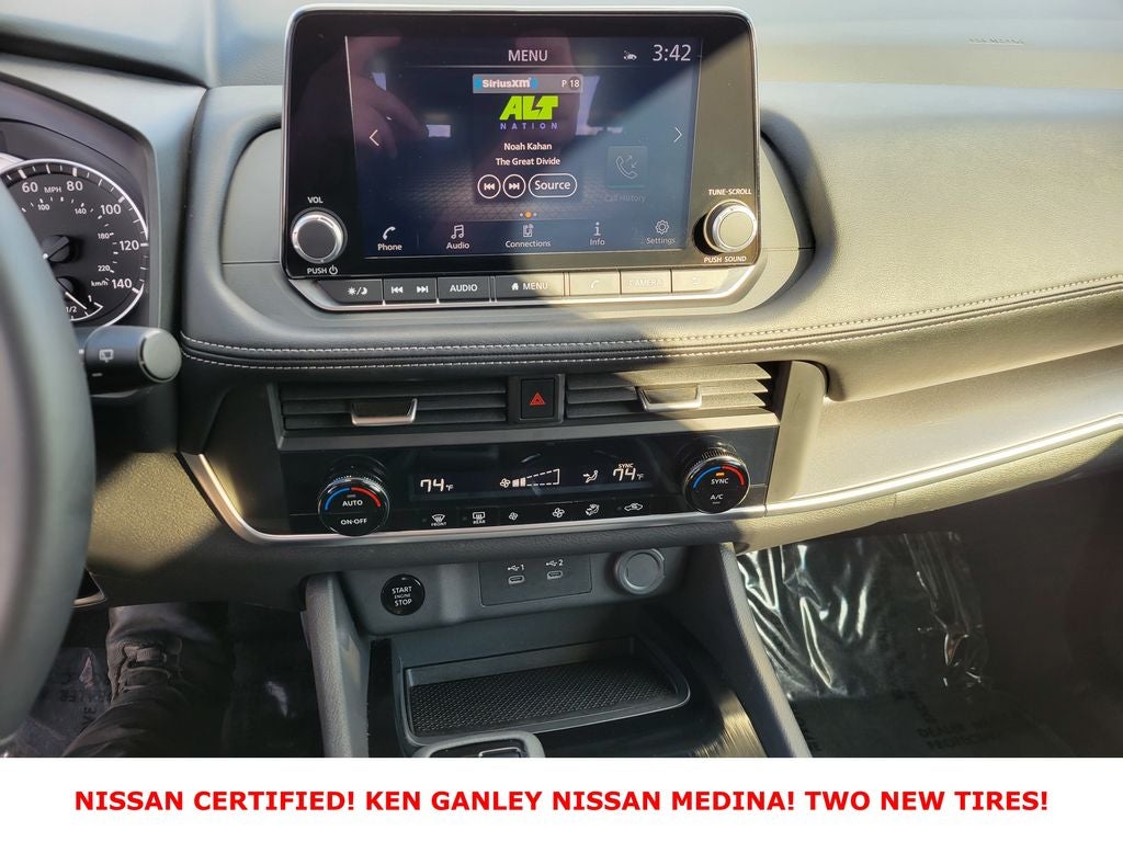 2025 Nissan Rogue SV