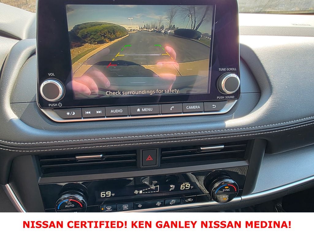 2025 Nissan Rogue SV