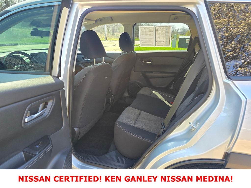 2025 Nissan Rogue SV