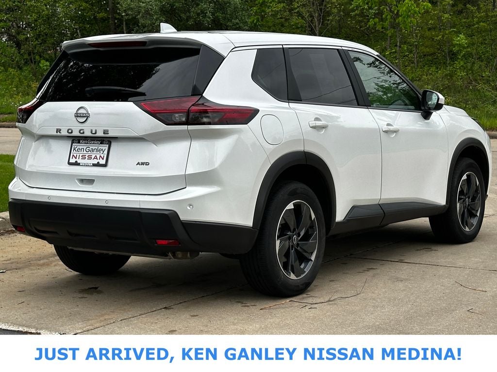 2025 Nissan Rogue SV
