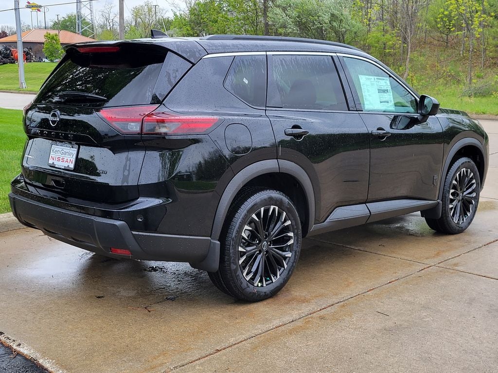 2026 Nissan Rogue Dark Armor™