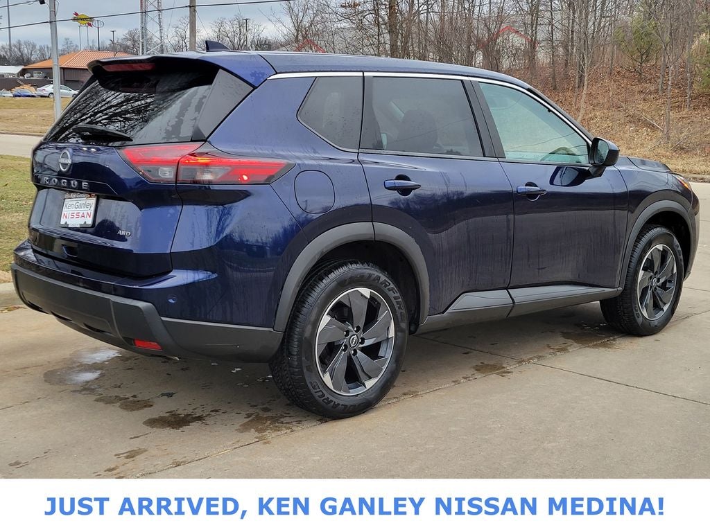 2025 Nissan Rogue SV