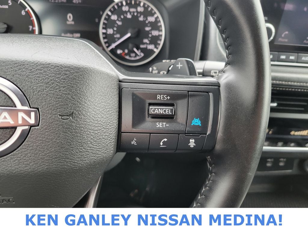 2025 Nissan Rogue SV