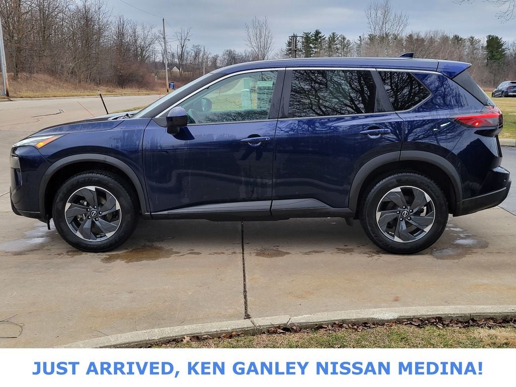 2025 Nissan Rogue SV
