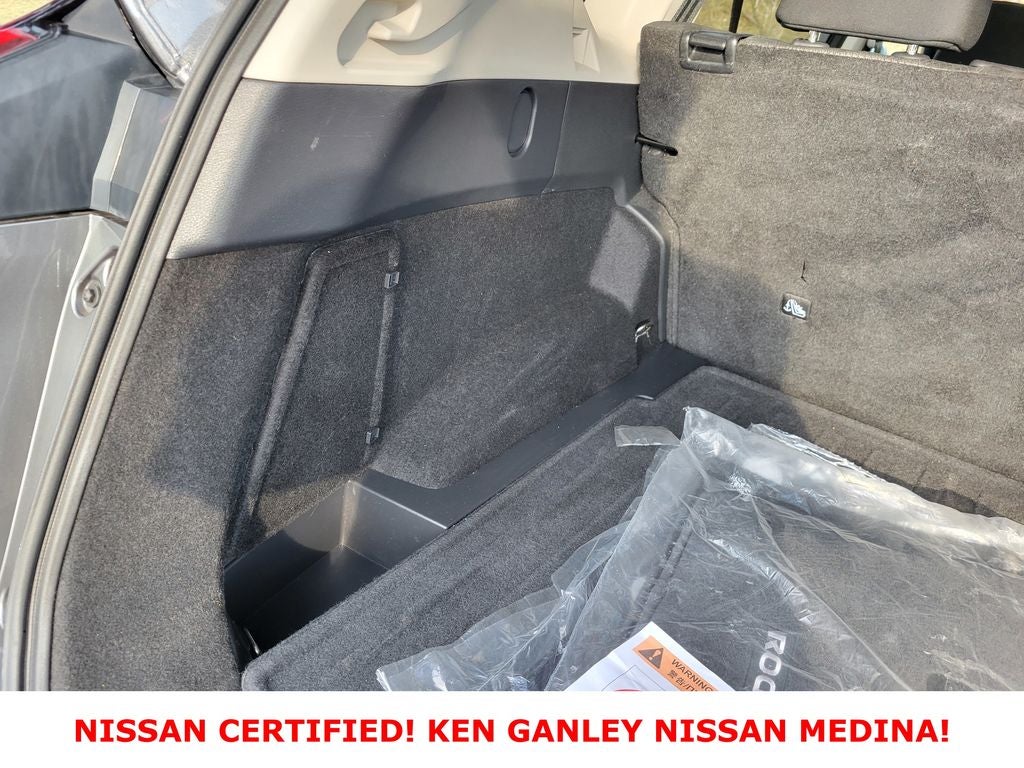 2025 Nissan Rogue SV