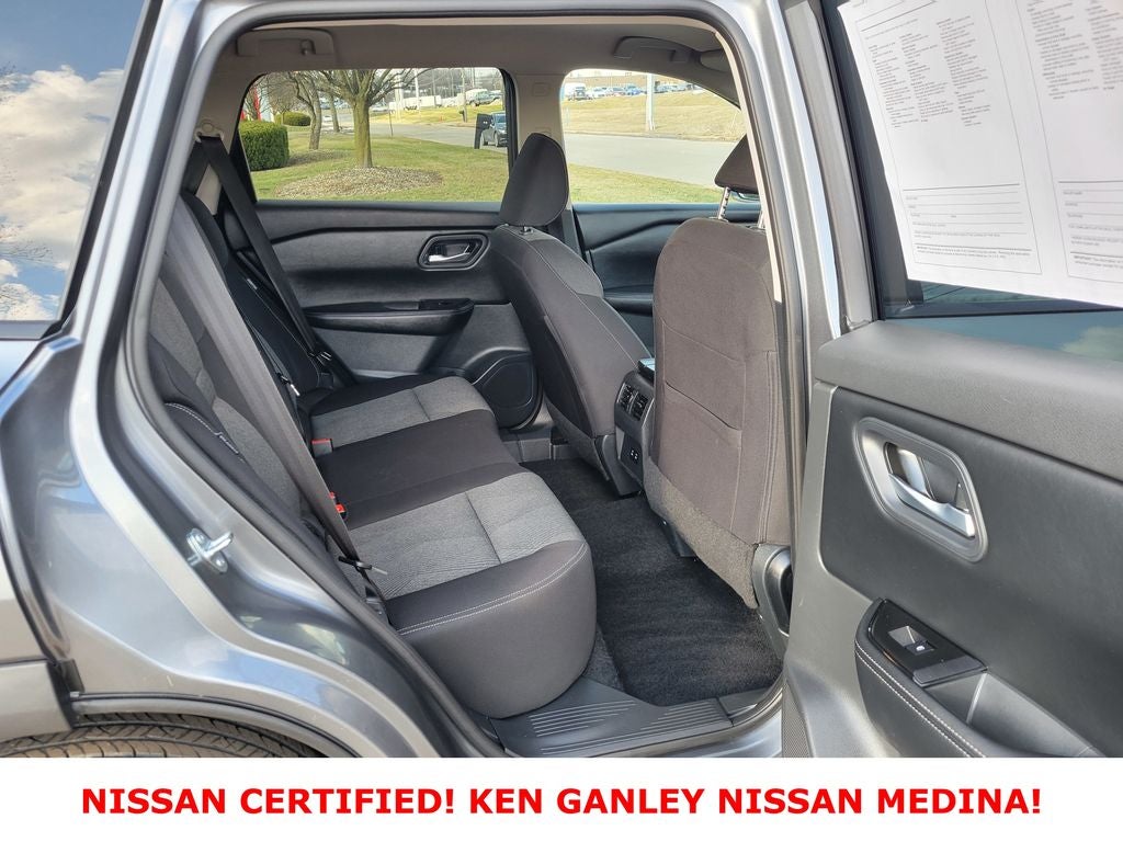 2025 Nissan Rogue SV