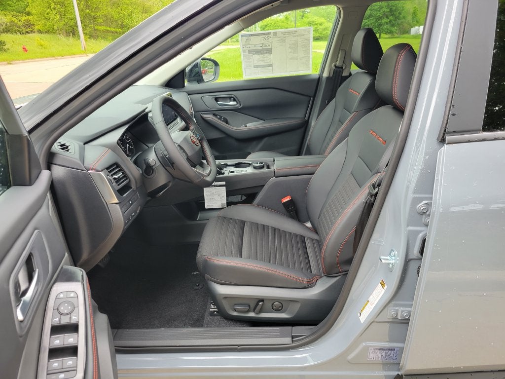 2027 Nissan Rogue Rock Creek®