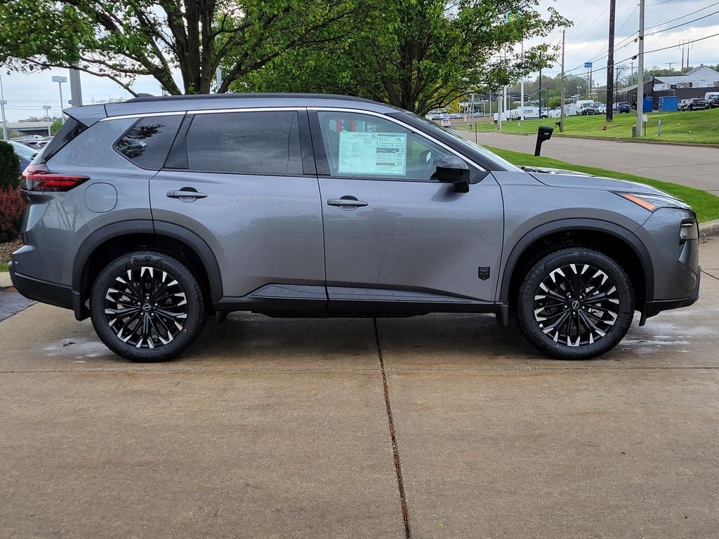 2026 Nissan Rogue Dark Armor™