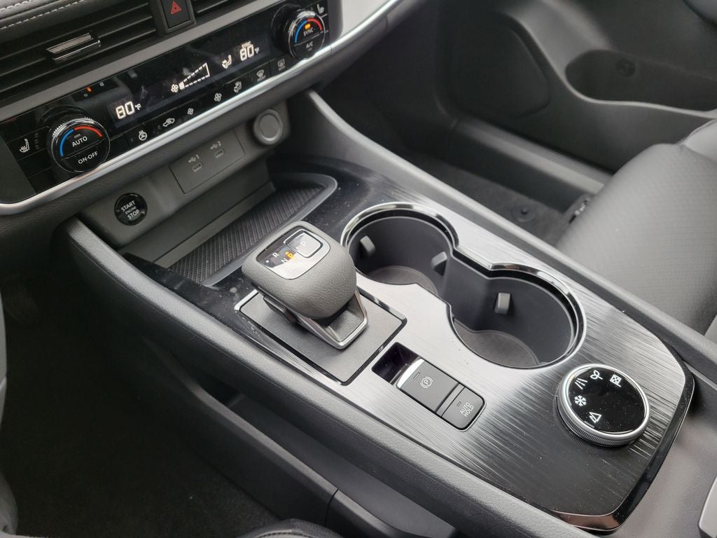 2026 Nissan Rogue Dark Armor™