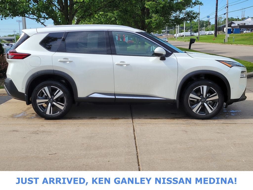 2023 Nissan Rogue SL