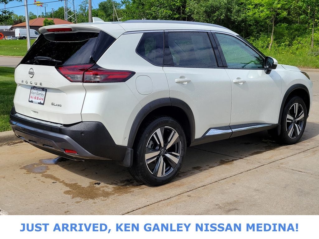 2023 Nissan Rogue SL