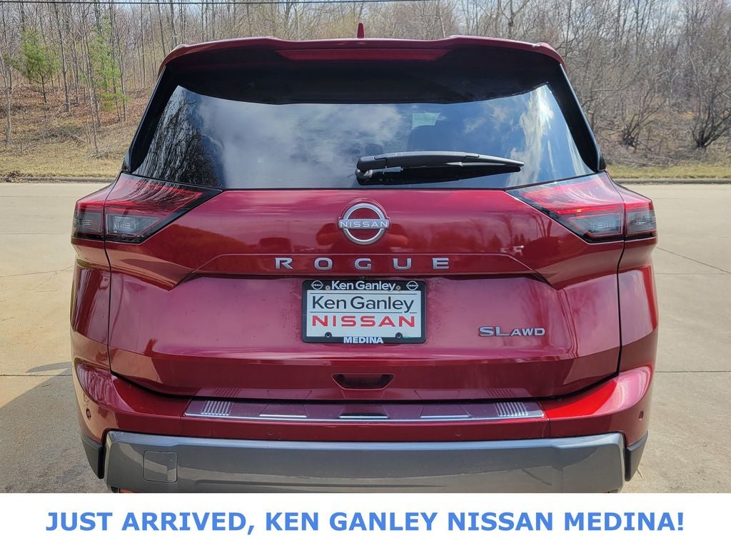 2024 Nissan Rogue SL