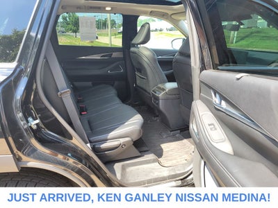 2023 INFINITI QX60 LUXE