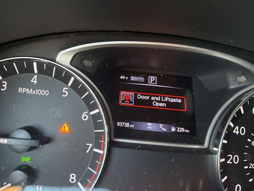 2017 Nissan Pathfinder Platinum