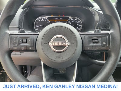 2022 Nissan Pathfinder S