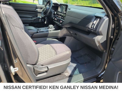 2022 Nissan Pathfinder S