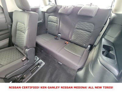 2025 Nissan Pathfinder SV