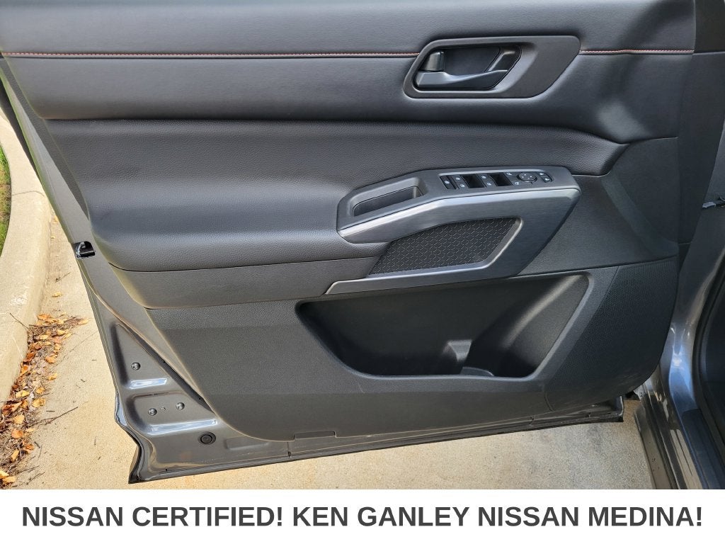 2024 Nissan Pathfinder Rock Creek®